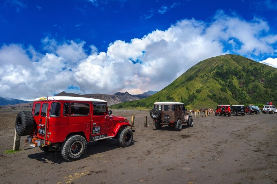 Harga Sewa Jeep Bromo