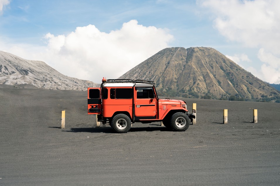 harga sewa jeep Bromo